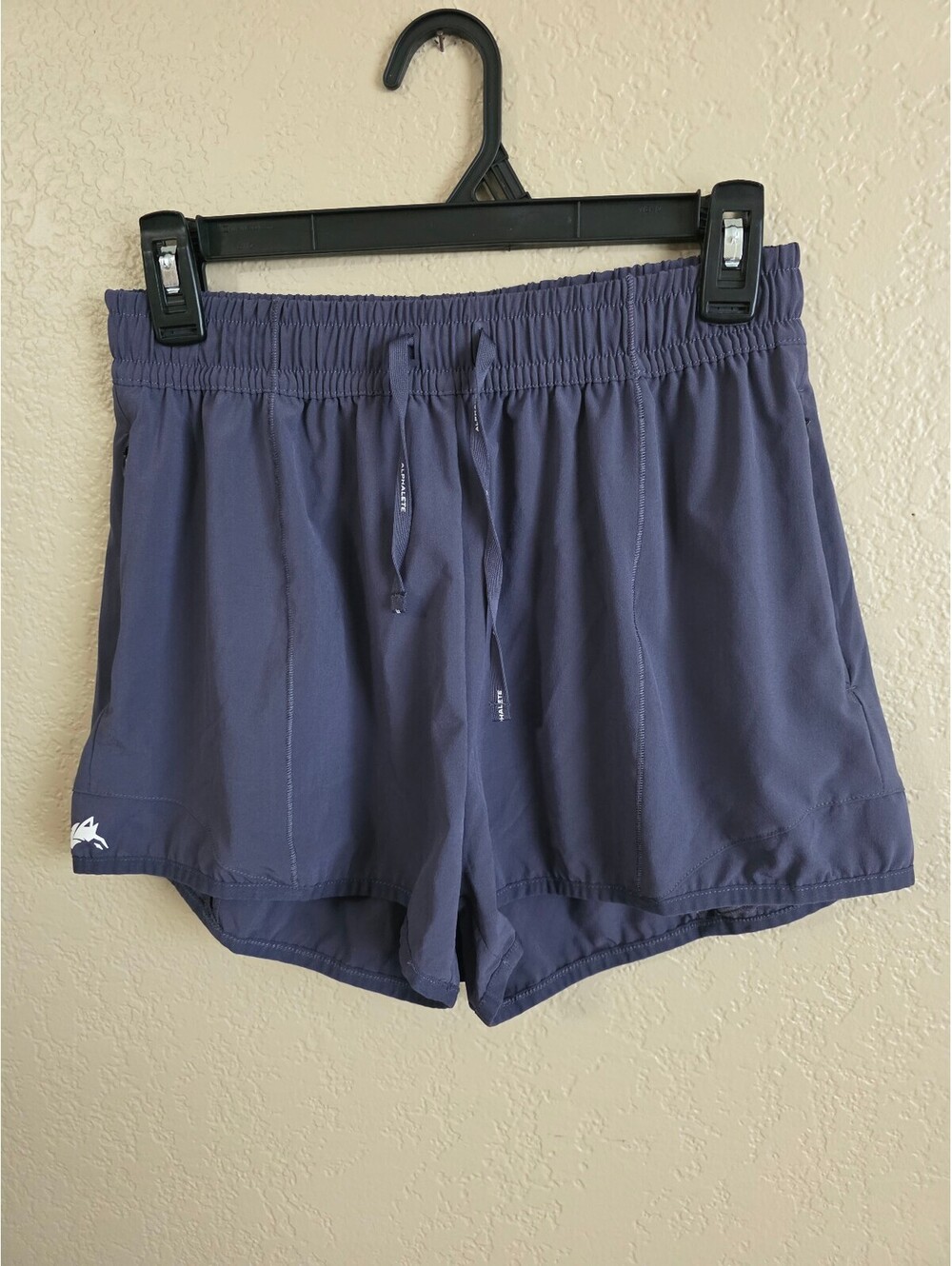 Alphalete Women's Athletic Sprint Shorts Size M Navy Blue